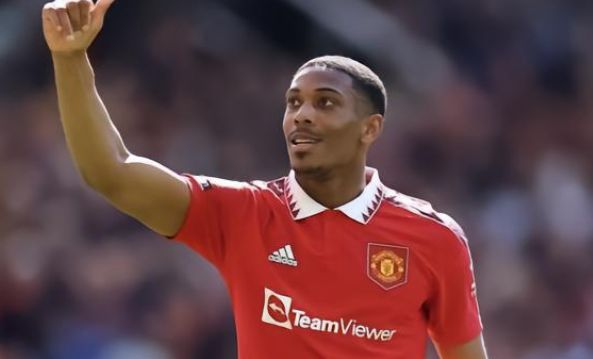 加盟米兰是 加盟米兰是