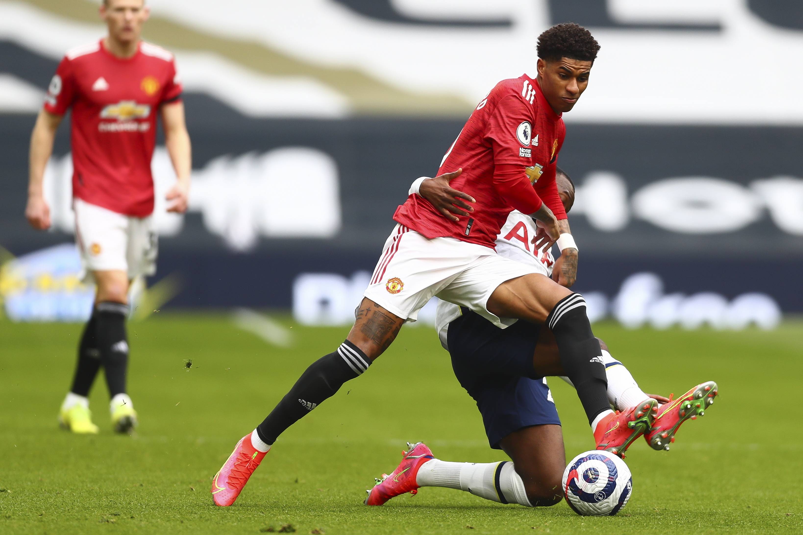 广泛讨论 广泛讨论